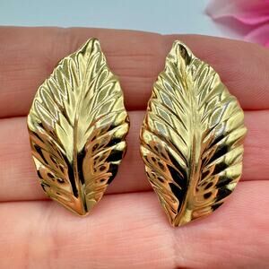 Vintage Louis Feraud Leaf Paris Earrings Gold Tone Chic Fall Autumn Luxe Signed